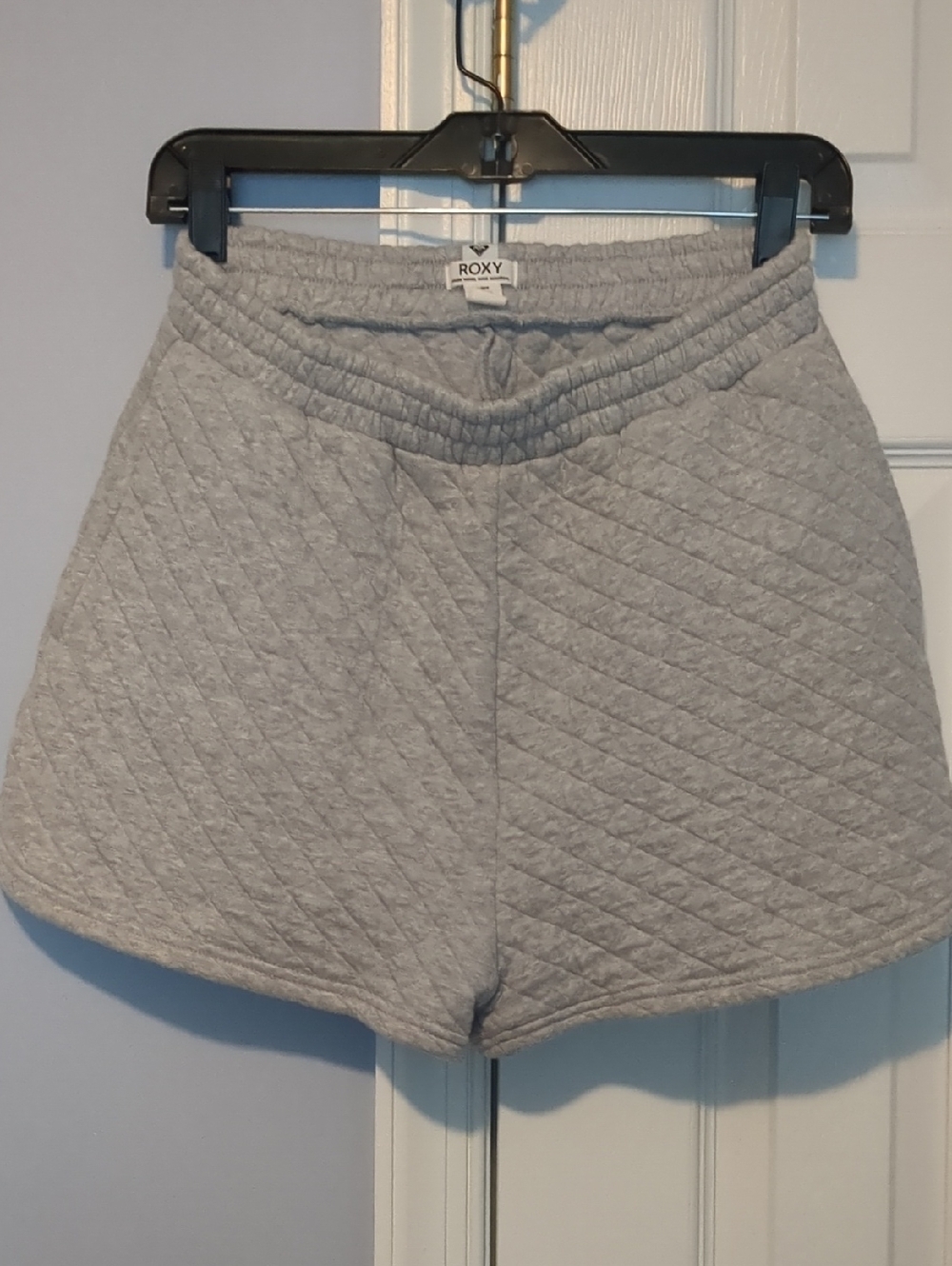 Roxy Quilted Light Gray Athletic Lounge Shorts